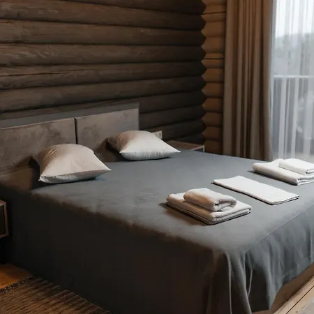 Solid Village Apartment *