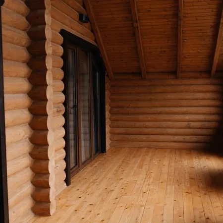 Solid Village Apartment *