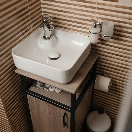 Solid Village Apartment Migovo