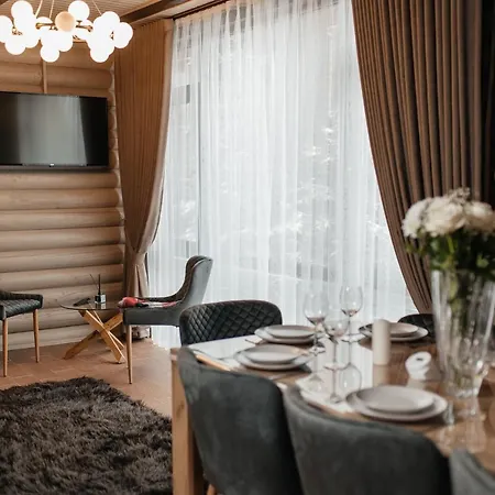Solid Village Apartment Migovo
